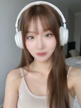 あやめちゃん